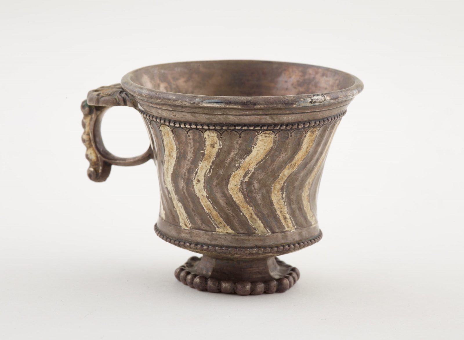 Fluted Cup