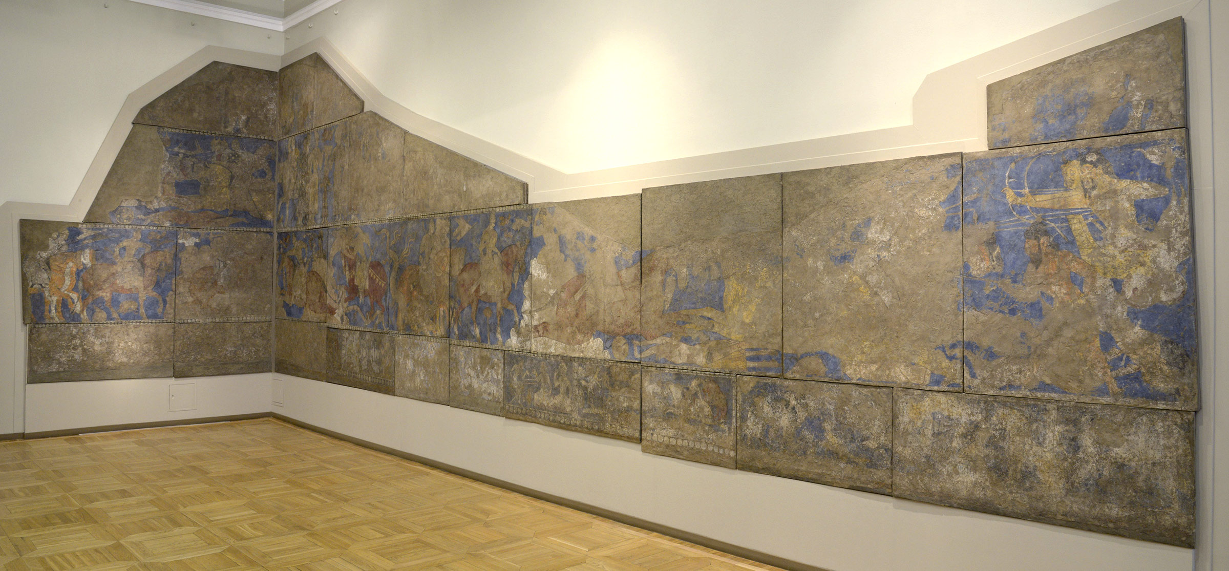 L-shaped wall paintings on display as on display in the Hermitage Museum