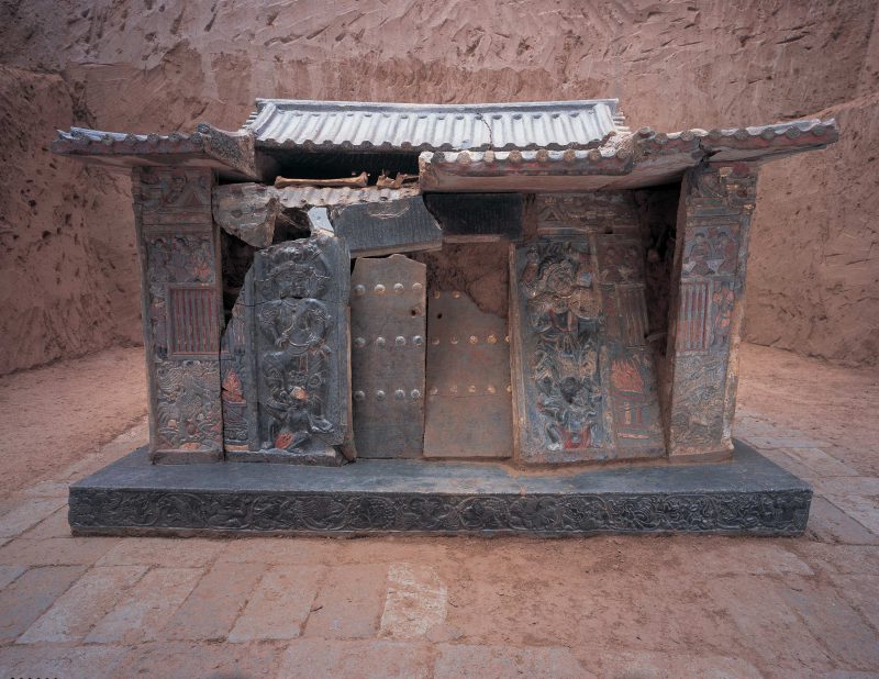 Shi Jun (Wirkak) and Wiyusi were two prominent Sogdians in China. They commissioned this elaborate sarcophagus for their tomb.